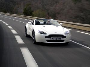 Aston Martin V8 Vantage Roadster 2006 года 